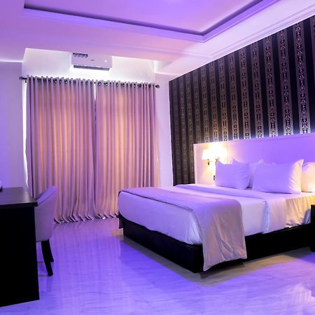 Bon Hotel Ikeja Residence Екстер'єр фото