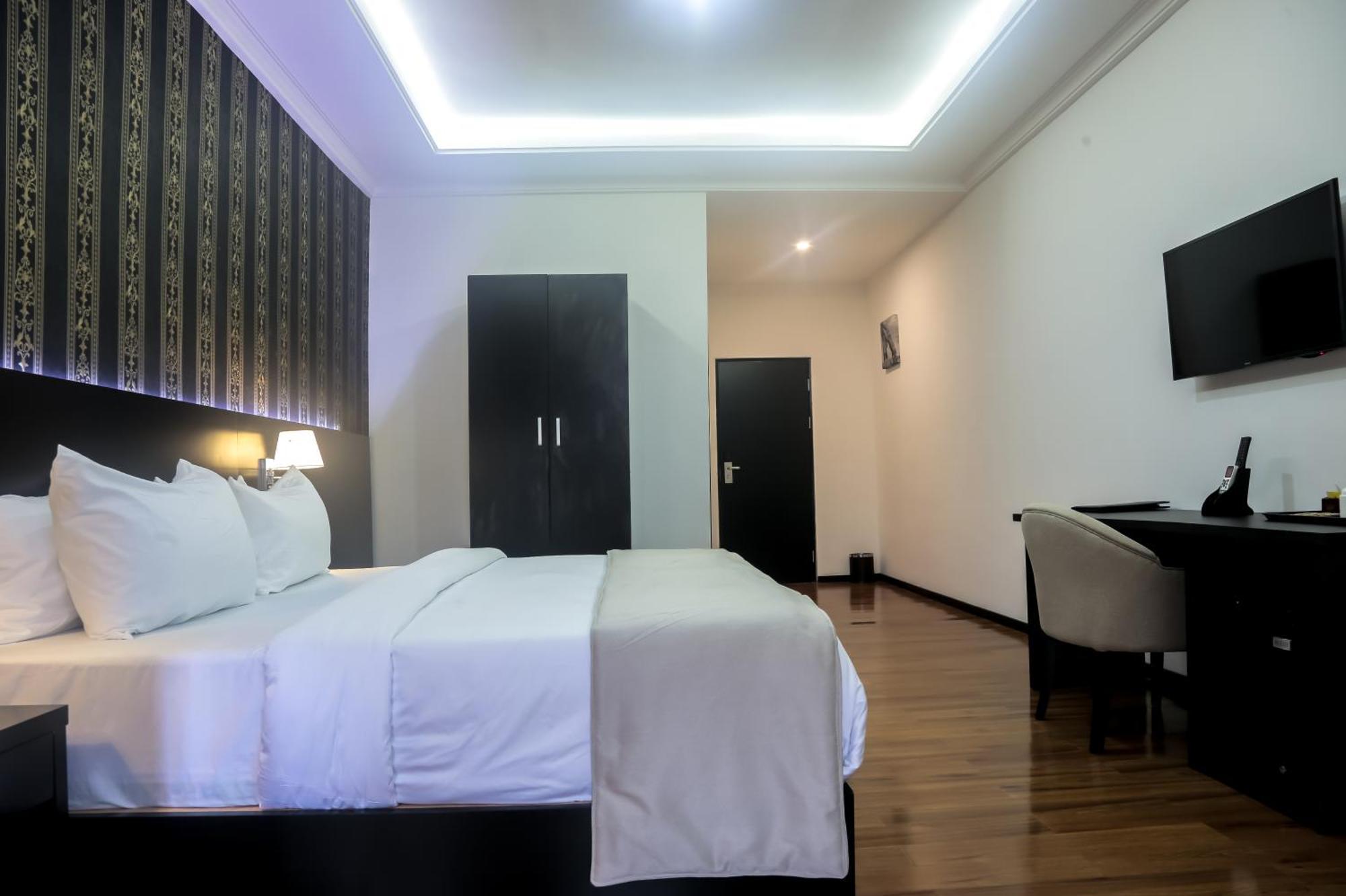 Bon Hotel Ikeja Residence Екстер'єр фото