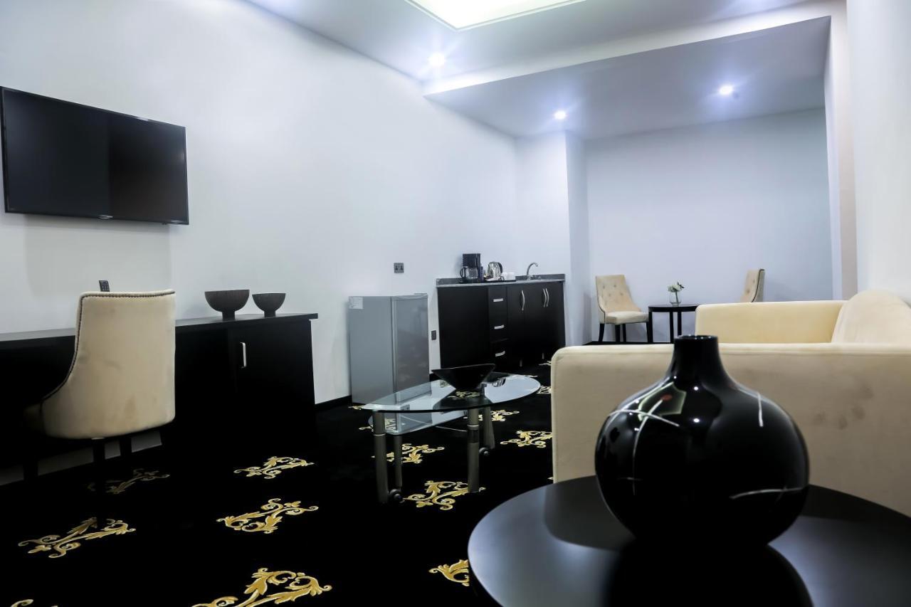 Bon Hotel Ikeja Residence Екстер'єр фото