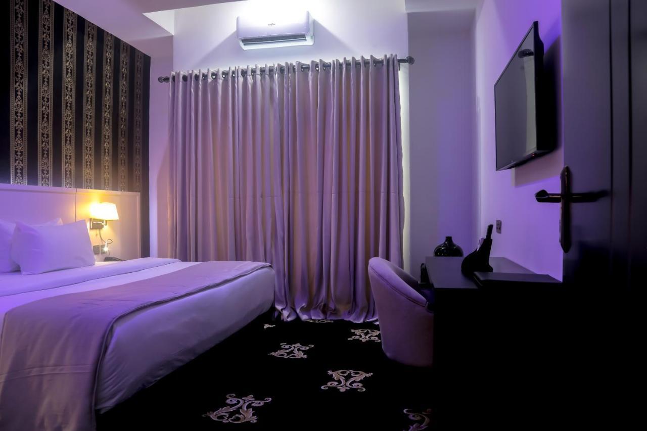 Bon Hotel Ikeja Residence Екстер'єр фото